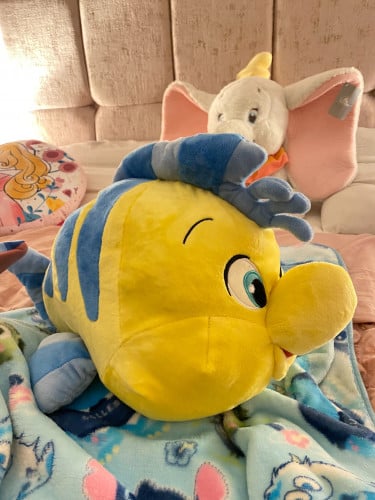 دمية سمكة اريل فلتة