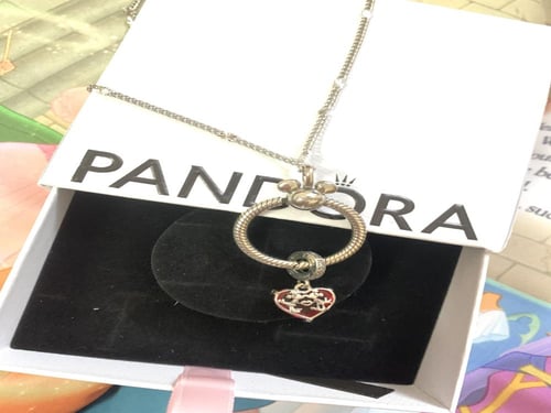 قلادة باندورا ميكي