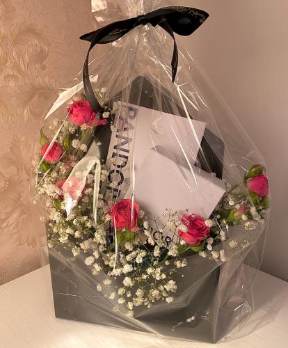 باقة اسوارة او تعليقة باندورا