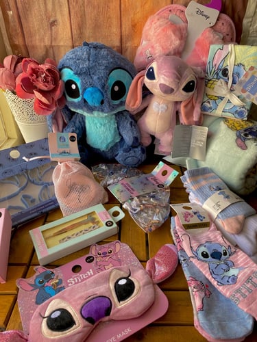 ليفة ستيتش و انجل