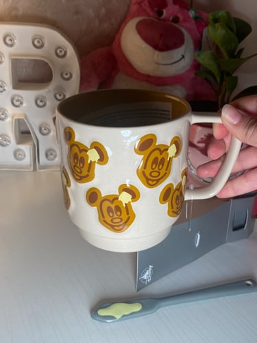 كوب ميكي بانكيك مع الملعقة