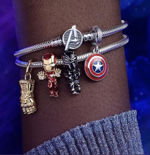 تعليقة باندورا كابتن اميركا