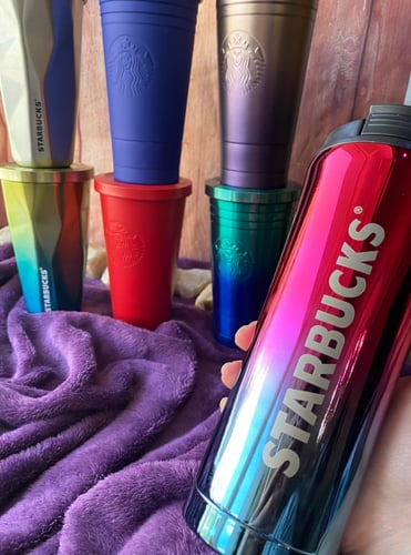 اكواب ستاربكس