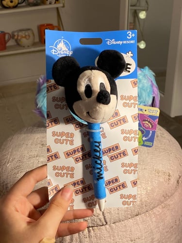 اقلام ديزني