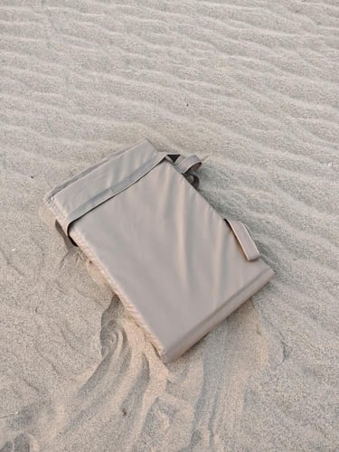 كرسي رواد البوادي قابل للطي نفر و نفرين