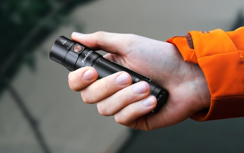 كشاف فينكس E35R