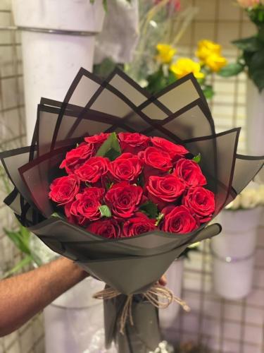 طلب خاص هدية عطر وبوكيه
