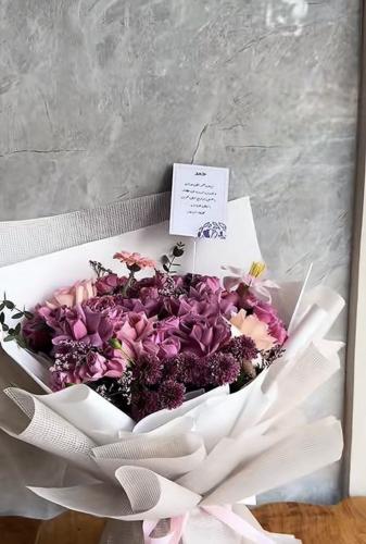 طلب خاص ا.افراح العنزي ( عطر شانيل ، كيكة ، بوكيه...