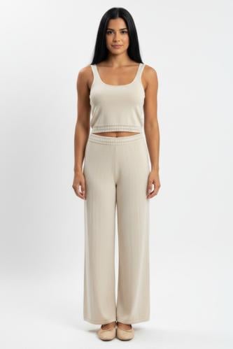 LIGHT BEIGE PANTS