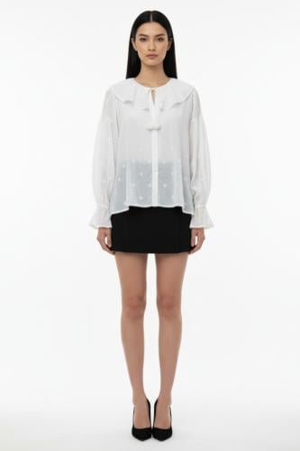 RUFFLE COLLAR TOP