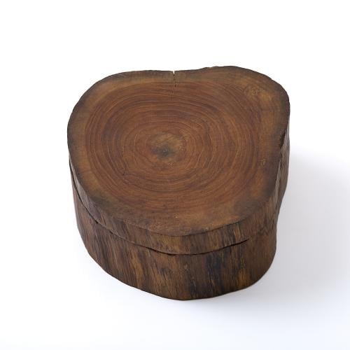 Round wooden box
