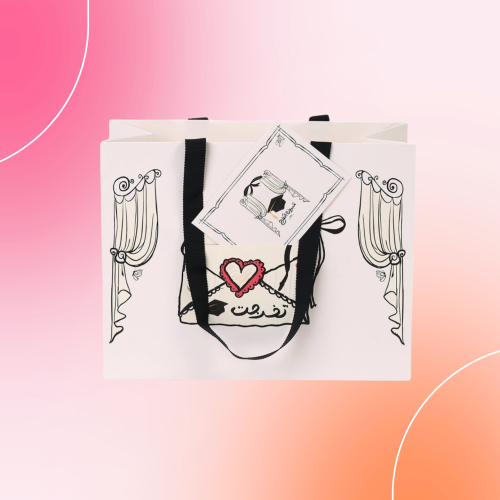 Graduation gift bag with a card