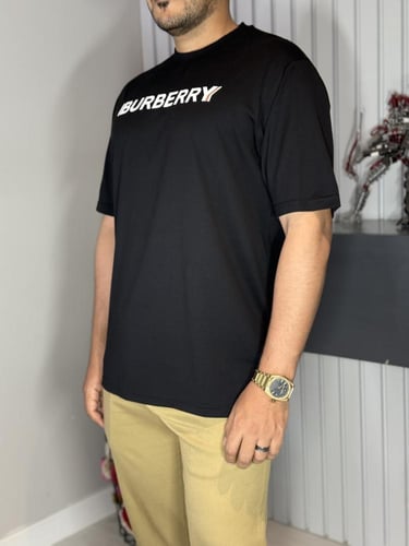 تي شيرت بربري Ellison Graphic T-shirt بلاك كوتن لو...