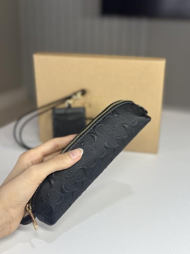 كوتش طقم ليميتد ادشن من كارد هولدر ومحفظه- اسود سج...