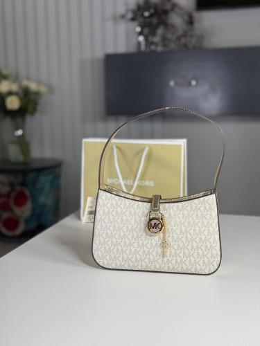 شنطة كتف مايكل كورس ليرا lyra- ذهبي/ فانيلا سجنشر