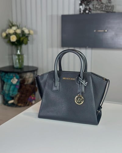 مايكل كورس سمول افريل- اسود/ ذهبي