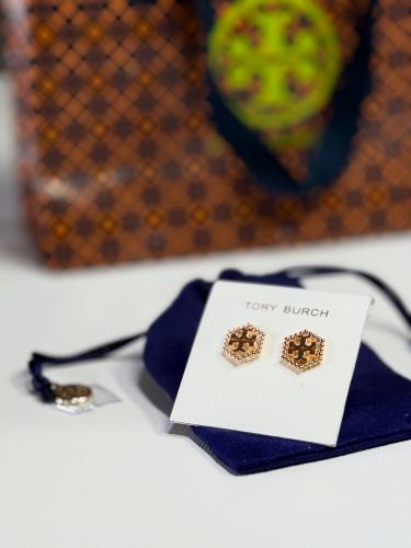 حلق توري برتش هيكس بيف بالعقد