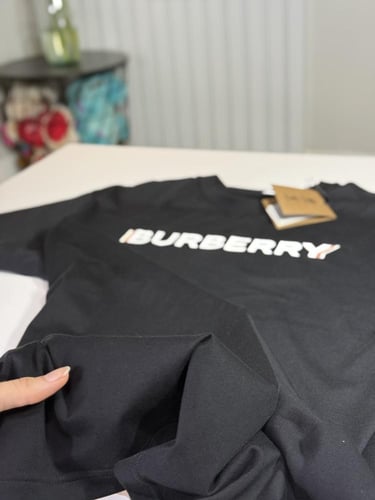 تي شيرت بربري Ellison Graphic T-shirt بلاك كوتن لو...