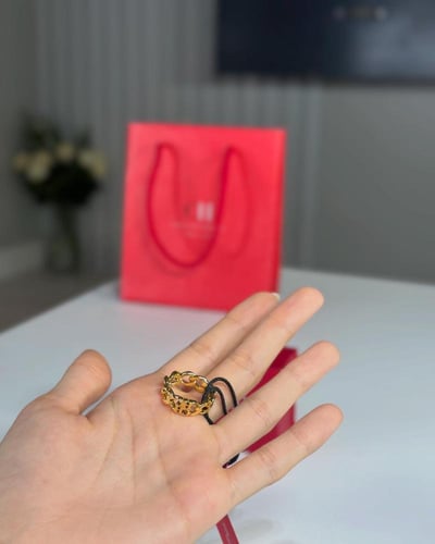 خاتم كارولينا CH Gold chain ring شين لوقو ذهبي مقا...