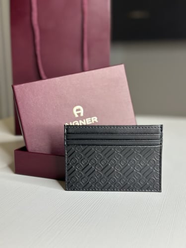 كارد هولدر اجنر اسود سقنشر ريز