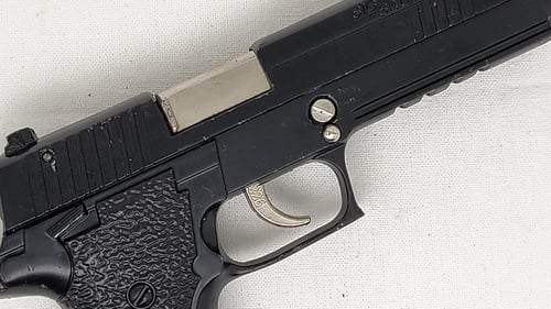 مسدس حديد كامل اسود زينه لايرمي VIP قابل الفك والت...