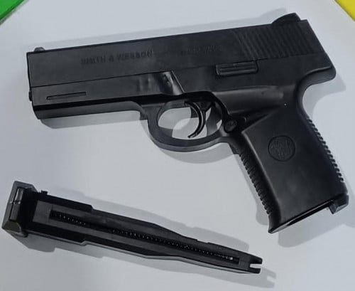 مسدس جلوك خرز