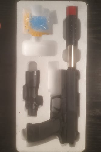 بندقية خرز مائي وصلب مع كاتم