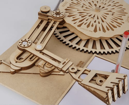 روبوتايم - الة دافينشي روبوت SD003