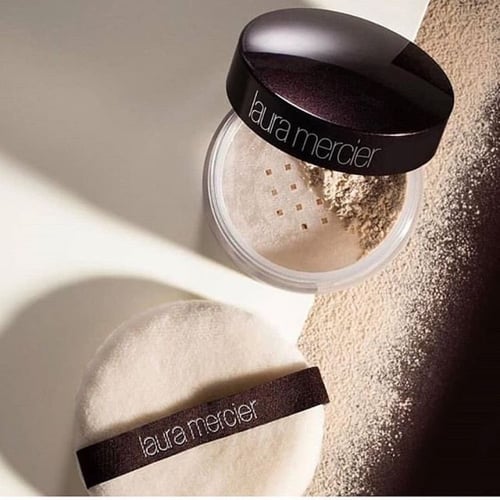 لورا مرسييه بودرة تثبيت