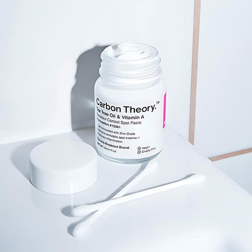 كريم التحكم في التصبغات والسيطرة على البثور بزيت ش...