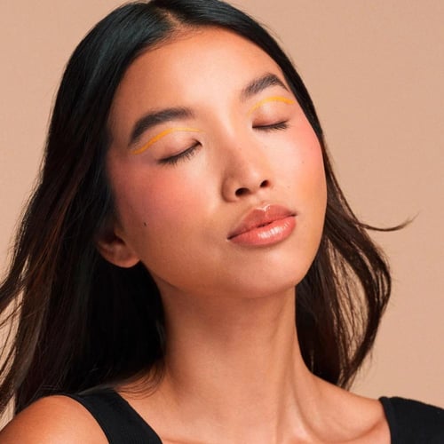 بلاشر أحمر خدود تشيك فليرت ستيك من كاتريس - 010 رن...