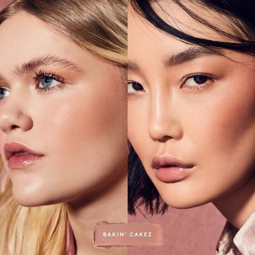 بلاشر أحمر خدود سويد باودر من فنتي بيوتي - 01 باكي...