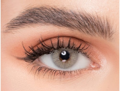 عدسات لاصقة ناتشورال كور ايفوري