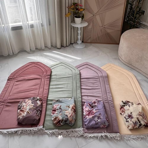 طقم صلاة بودرة الجمال اسفنج سحاب ( ألوان متعددة )