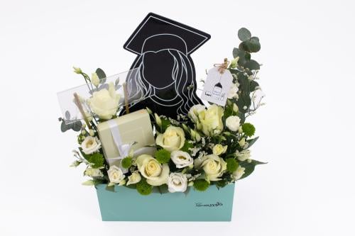 بوكس ورد فاصلة نجاحكم ورد - ابيض