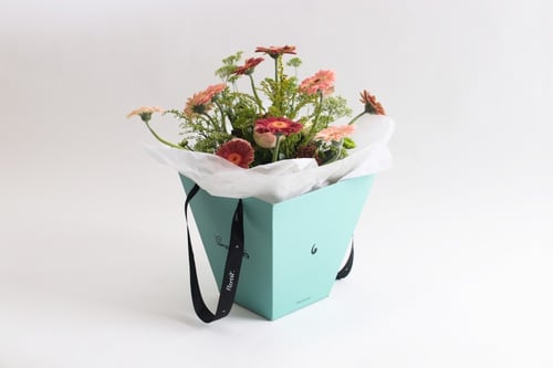 باقة ورد فاصلة يومك أجمل