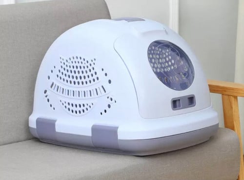 قفص تنقل للقطط بشكل فاخر