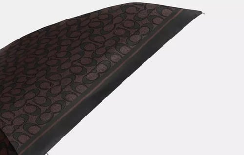 مظلات المطر كوتش