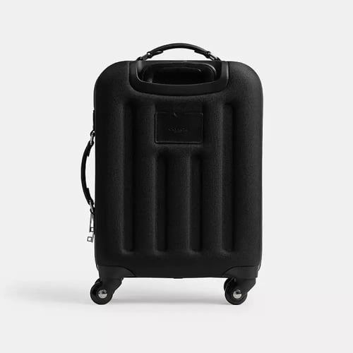 شنطة سفر كوتش