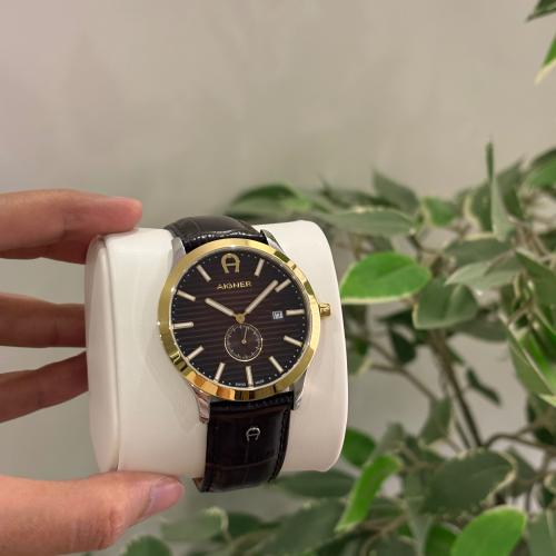 ساعة اقنر رجالي