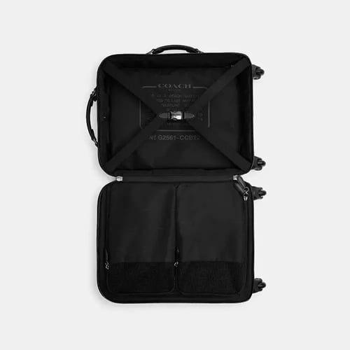 شنطة سفر كوتش