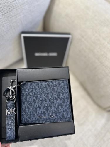 محفظة + ميدالية مايكل كورس رجالي