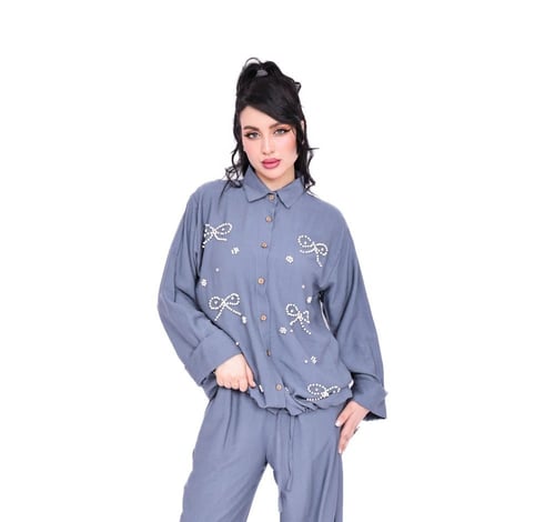 طقم سفر فاخر من قطعتين – أناقة ناعمة وراحة مثالية