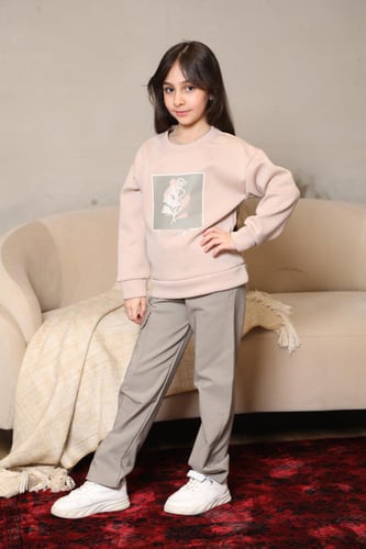 طقم شتوي بناتي انيق