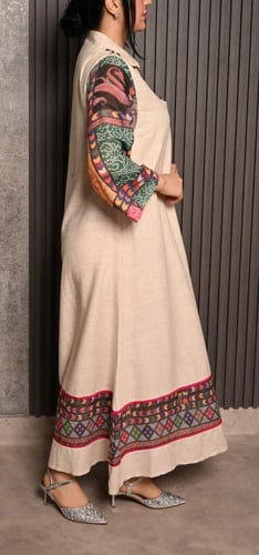 جلابية رمضاني بيج اكمام ملونه شفاف