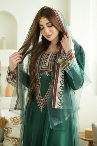جلابية نسائي يوم التأسيس بتصميم تراثي أصيل