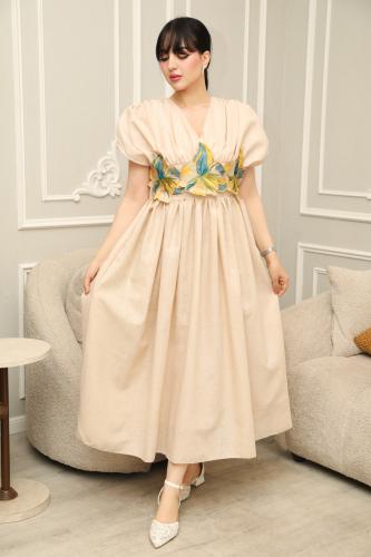 جلابية واسعه مشجرة بتطريز انيق