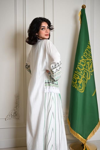 جلابية نسائي اليوم الوطني