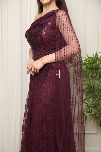 فستان سهرة عنابي باربي دانتيل