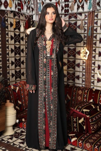 جلابية رمضانية فخمة بتصميم تراثي